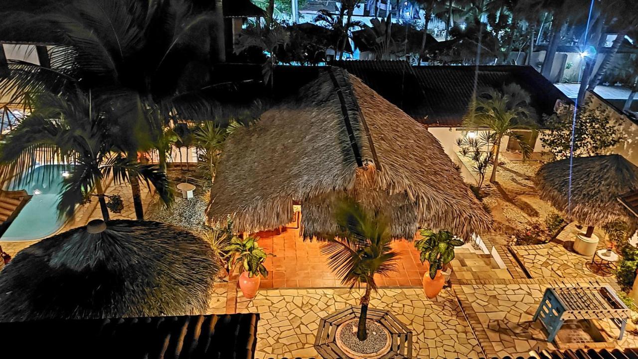 Pousada Morena Moleca Canoa Quebrada Buitenkant foto